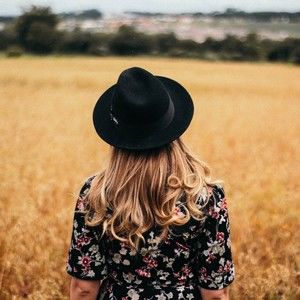 Meet your Posher, Avisp